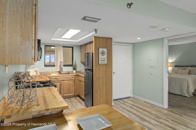 5915 Sea Ranch Drive 408, Hudson, FL 34667