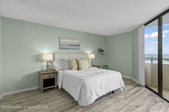 5915 Sea Ranch Drive 408, Hudson, FL 34667