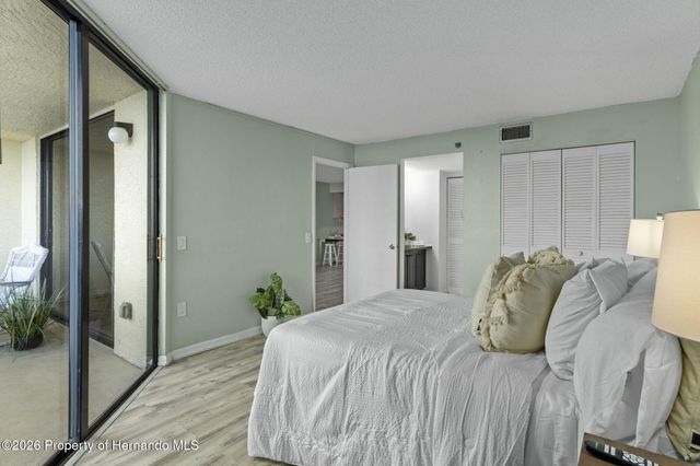 5915 Sea Ranch Drive 408, Hudson, FL 34667