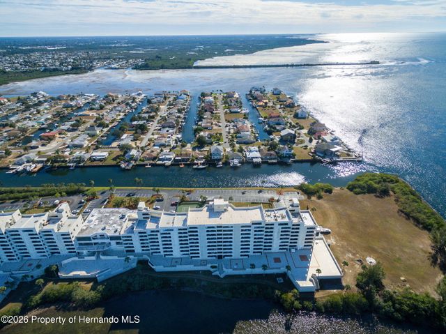 5915 Sea Ranch Drive 408, Hudson, FL 34667