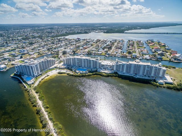 5915 Sea Ranch Drive 408, Hudson, FL 34667