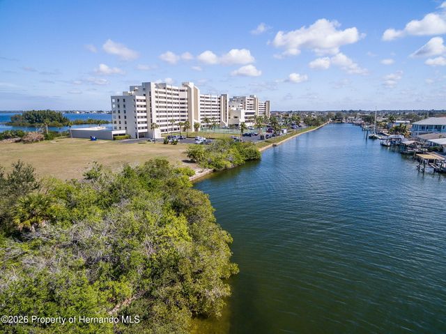 5915 Sea Ranch Drive 408, Hudson, FL 34667