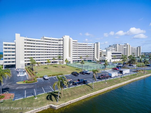 5915 Sea Ranch Drive 408, Hudson, FL 34667