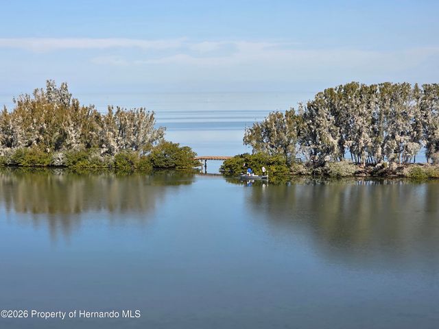 5915 Sea Ranch Drive 408, Hudson, FL 34667