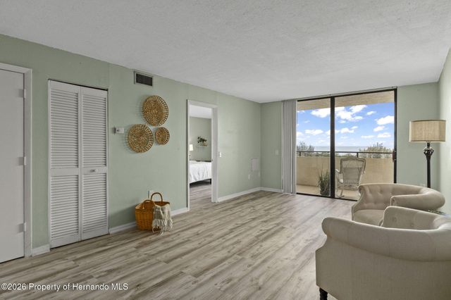 5915 Sea Ranch Drive 408, Hudson, FL 34667