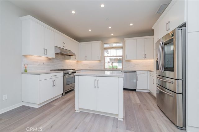 149 Messenger, Irvine, CA 92618