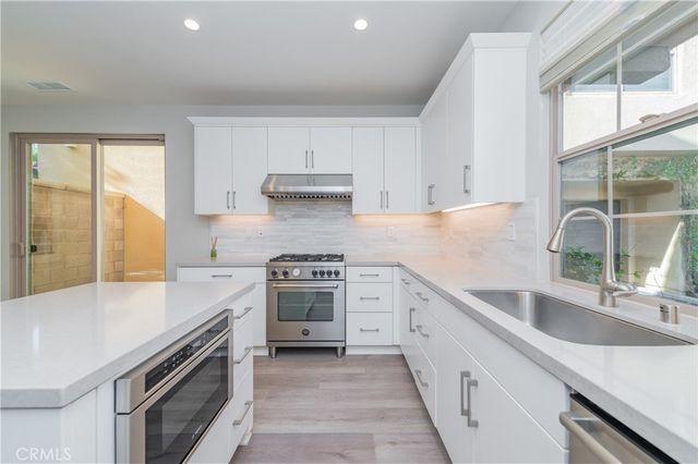 149 Messenger, Irvine, CA 92618