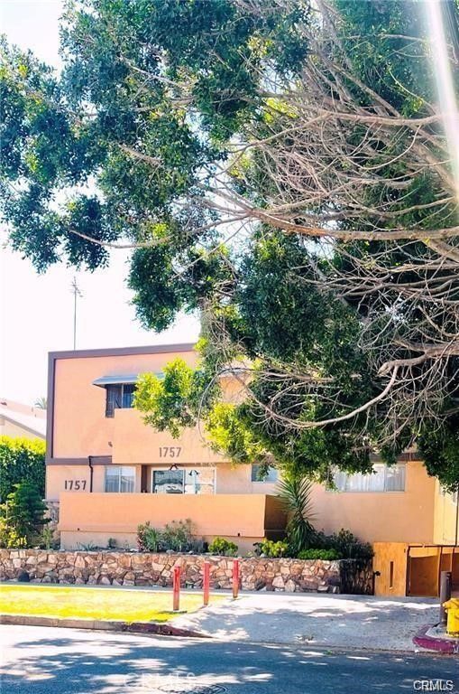 1757 N Normandie Avenue 8, Los Angeles, CA 90027