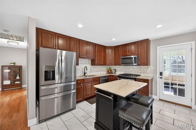 304 Wembley Lane, Manchester, MO 63021