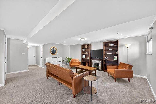 304 Wembley Lane, Manchester, MO 63021