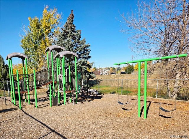 10386 W Dartmouth Avenue, Lakewood, CO 80227