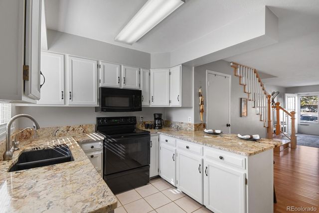 10386 W Dartmouth Avenue, Lakewood, CO 80227