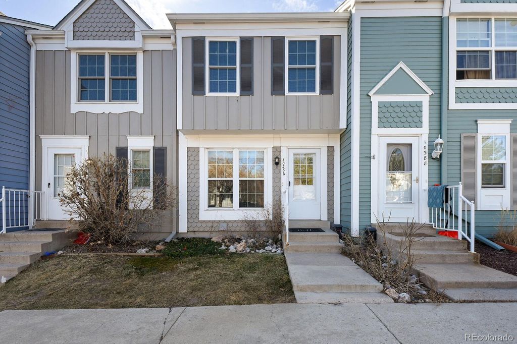 10386 W Dartmouth Avenue, Lakewood, CO 80227