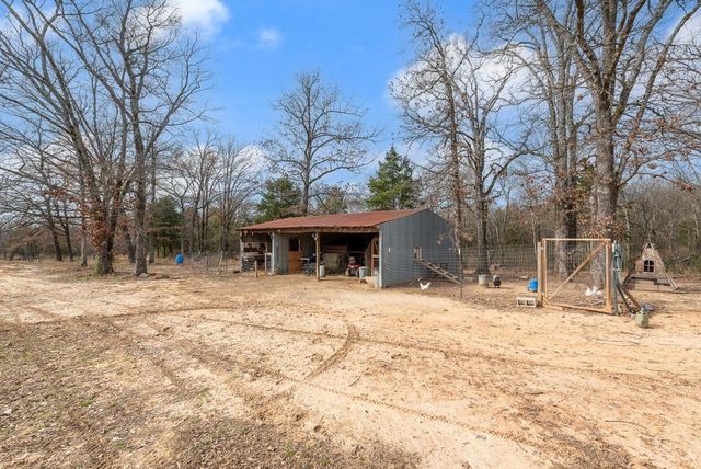 170 Rs County Road 3326, Emory, TX 75440