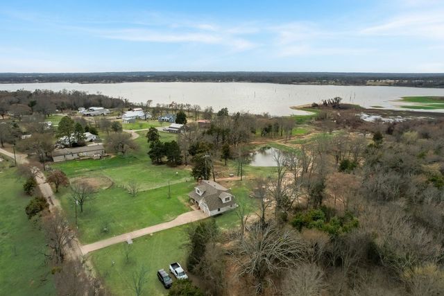 170 Rs County Road 3326, Emory, TX 75440