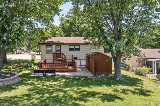 3161 Donnycave Lane, Maryland Heights, MO 63043
