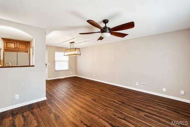 3161 Donnycave Lane, Maryland Heights, MO 63043