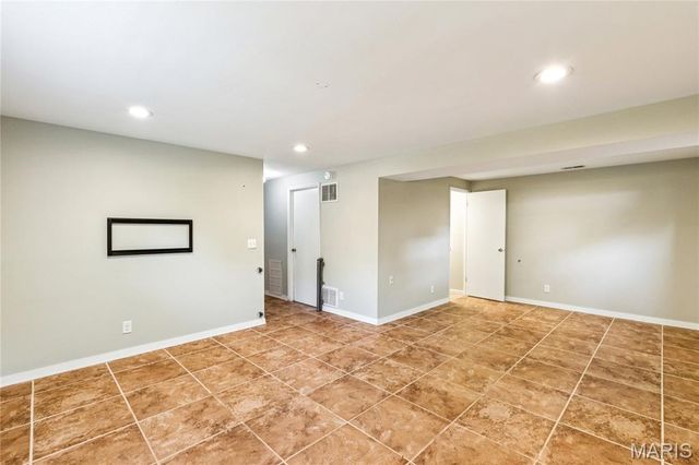 3161 Donnycave Lane, Maryland Heights, MO 63043