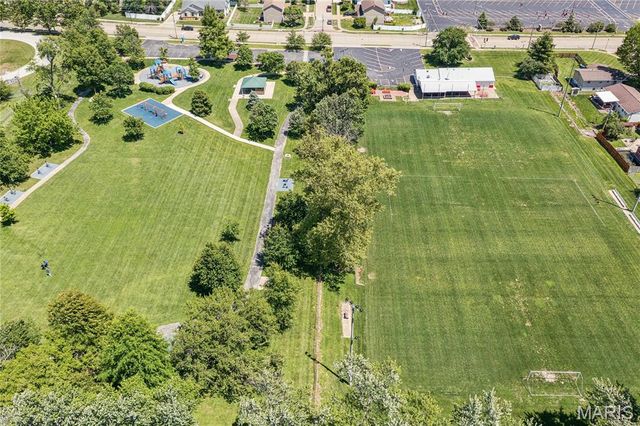 3161 Donnycave Lane, Maryland Heights, MO 63043