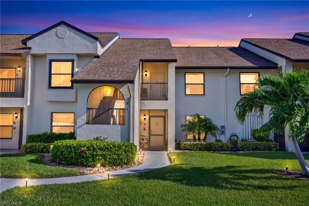 8430 Charter Club CIR 15, FORT MYERS, FL 33919 — exterior