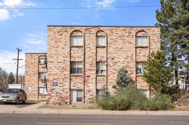 1205 Yosemite Street, Denver, CO 80220