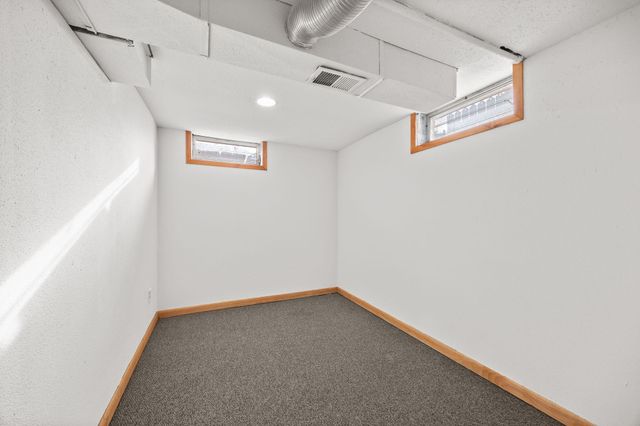 1129 35th Avenue N, Saint Cloud, MN 56303