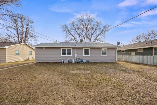 1129 35th Avenue N, Saint Cloud, MN 56303