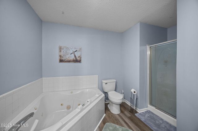 124 W Victoria Court B, Greenville, NC 27834