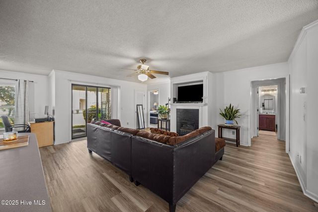 124 W Victoria Court B, Greenville, NC 27834