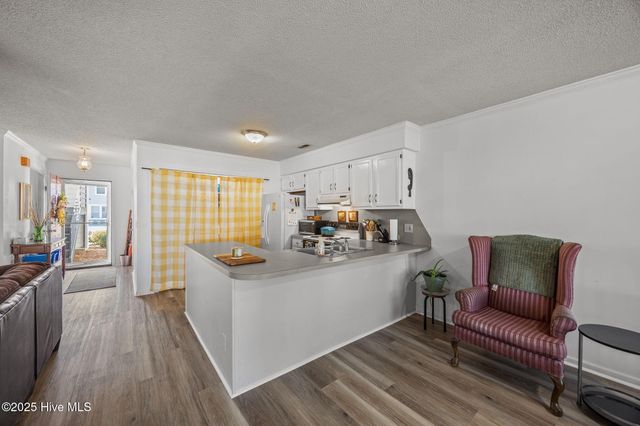 124 W Victoria Court B, Greenville, NC 27834