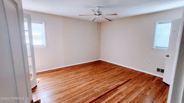 1176 Fern Street, Toms River, NJ 08753