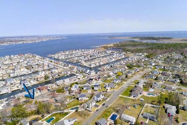 1176 Fern Street, Toms River, NJ 08753