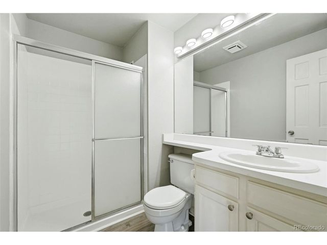 816 S Vance St B, Lakewood, CO 80226