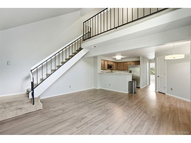 816 S Vance St B, Lakewood, CO 80226