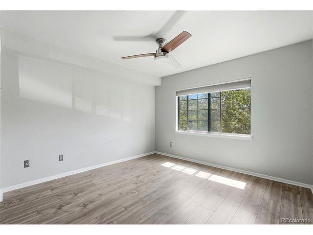 816 S Vance St B, Lakewood, CO 80226