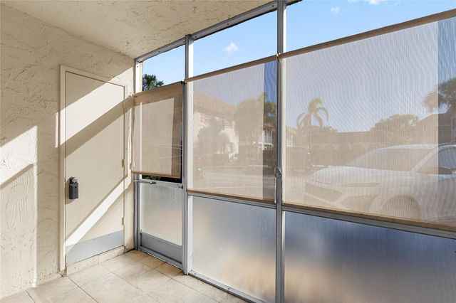 101 E Mcnab Road 112, Pompano Beach, FL 33060