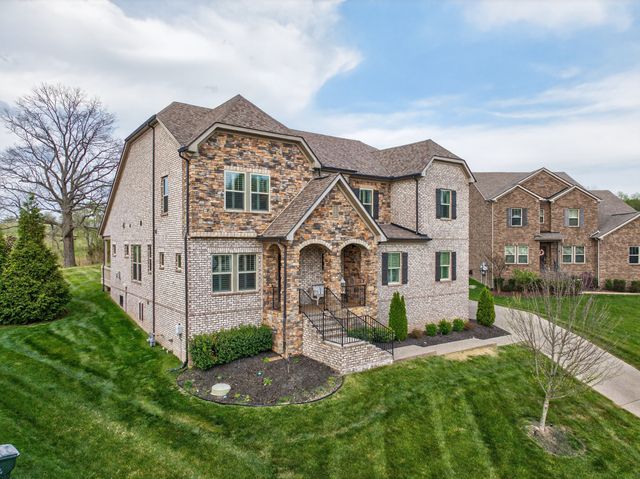 316 Bayberry Ct, Nolensville, TN 37135