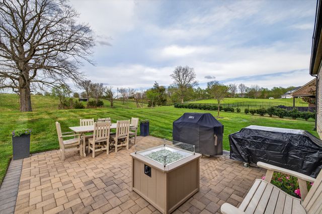 316 Bayberry Ct, Nolensville, TN 37135