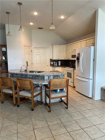 229 Karen Drive, Alamo, TX 78516