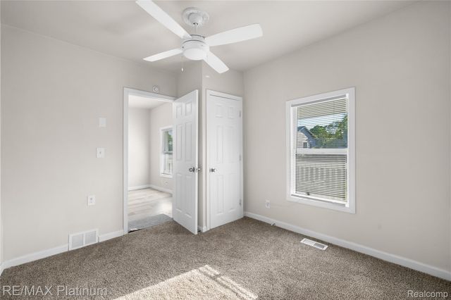 2051 Dwight Avenue, Flint, MI 48503