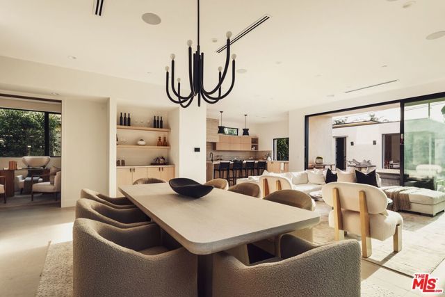 2115 Walnut Avenue, Venice (los Angeles), CA 90291