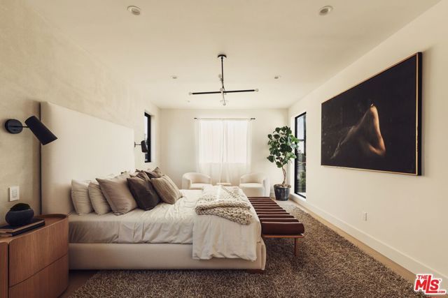 2115 Walnut Avenue, Venice (los Angeles), CA 90291