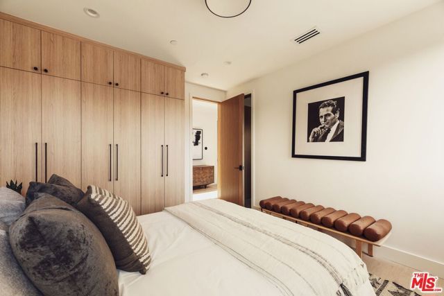 2115 Walnut Avenue, Venice (los Angeles), CA 90291