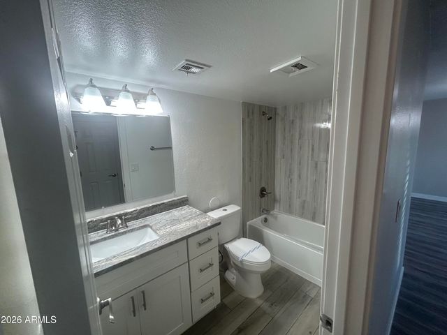 4844 W TOWNLEY Avenue, Glendale, AZ 85302