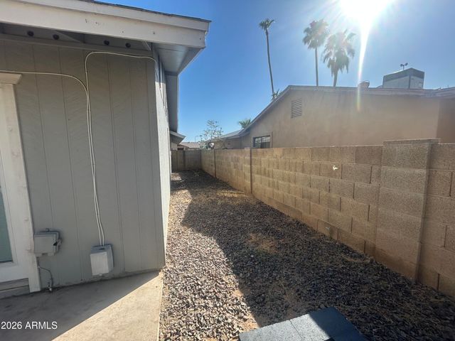 4844 W TOWNLEY Avenue, Glendale, AZ 85302