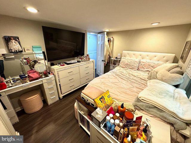 321 TOMLIN STATION RD, Mullica Hill, NJ 08062