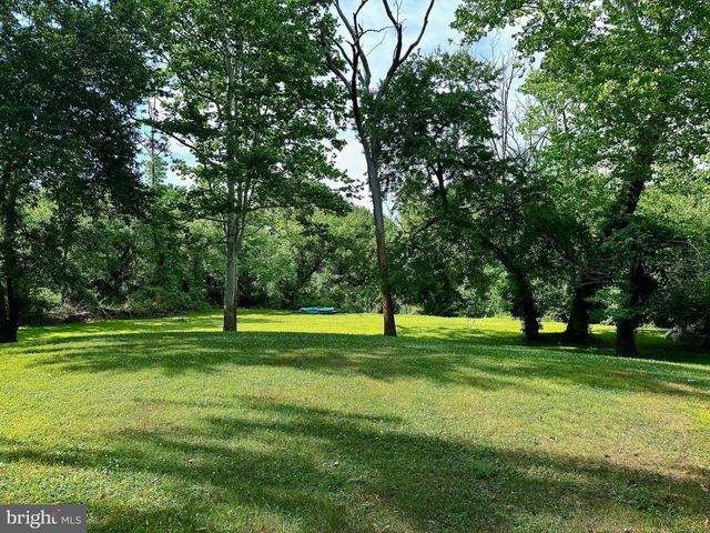 321 TOMLIN STATION RD, Mullica Hill, NJ 08062