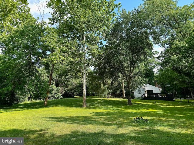 321 TOMLIN STATION RD, Mullica Hill, NJ 08062