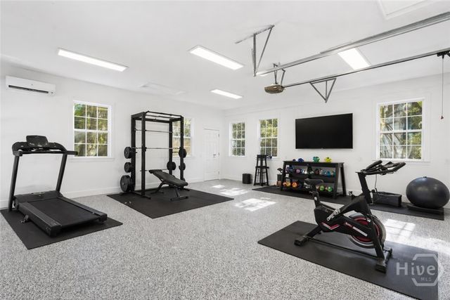 9 Brewster Street, Savannah, GA 31419