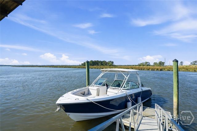 9 Brewster Street, Savannah, GA 31419